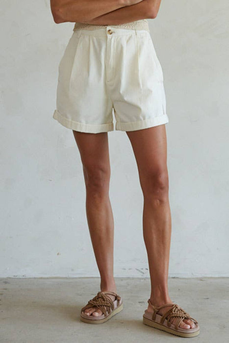 Cotton Pleated Front Relax Fit Wide Leg Shorts