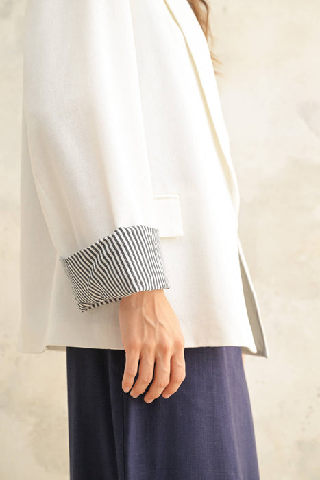 RAYON BLAZER WITH CONTRAST SLEEVE CUFF