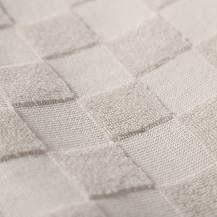 Organic Poolside Checkered Beach Towel