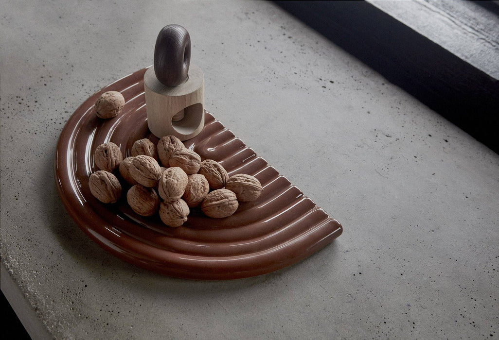 Hoop Nutcraker - Nature