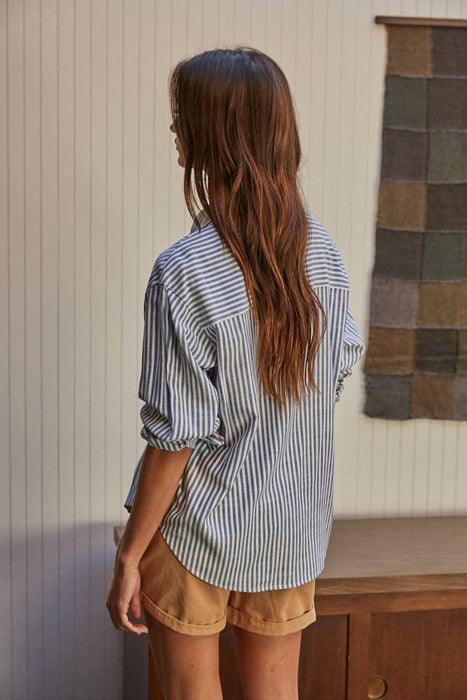 L5611 | Woven Cotton Collar Neck Button Front Long Sleeve