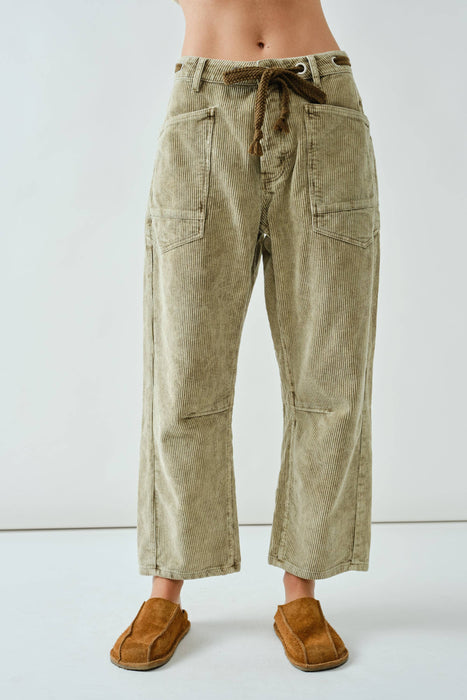BARREL CORDUROY PANTS WITH EYELET WAIST