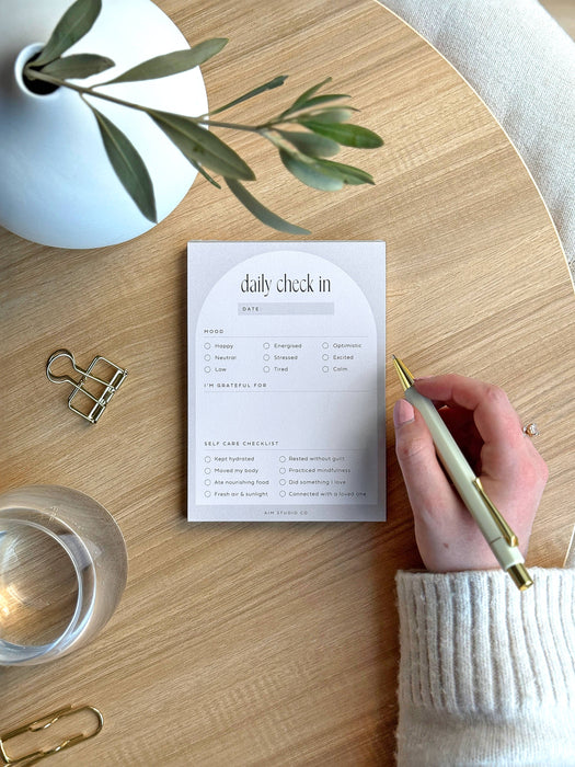 Daily Wellbeing Notepad: Mood Tracker, Gratitude & Self Care