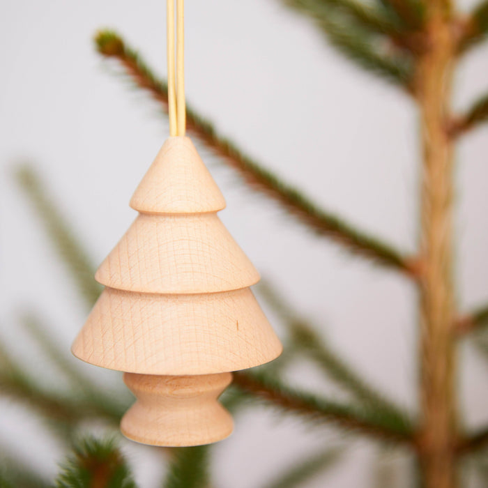 Wooden Christmas Tree / Bauble / Ornament / Hanger - Nr. 6