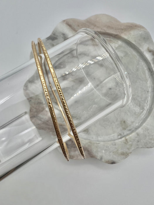 Hammered Bangle | Bracelet