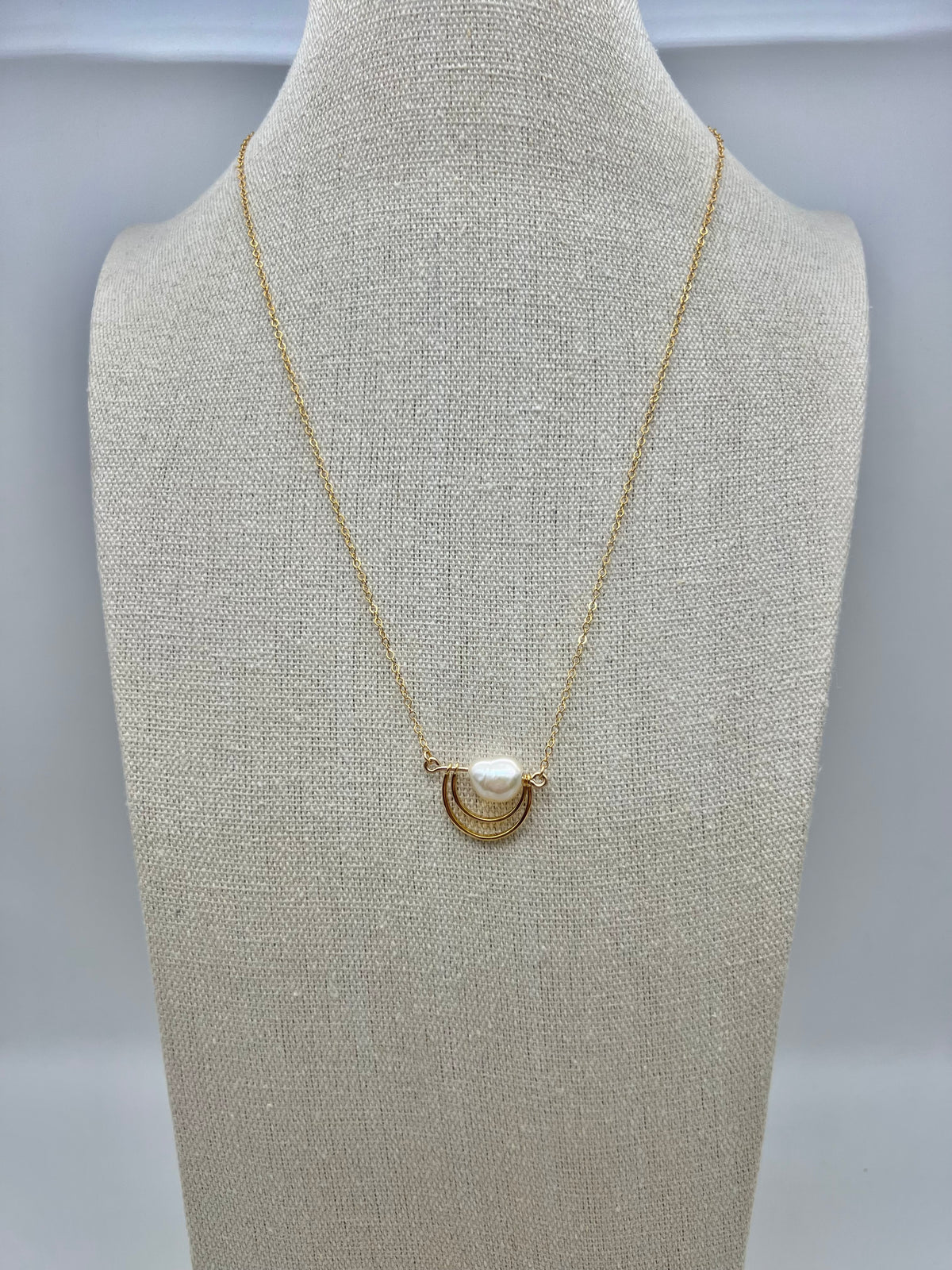 Little Hawk Lola Everyday Necklace - Gold