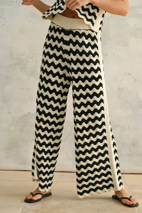 P4422ST   COLOR COMBO CROCHET KNITTED PANTS