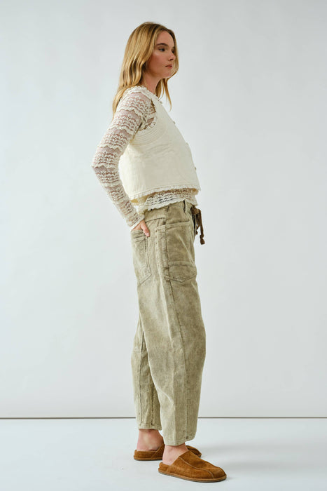 BARREL CORDUROY PANTS WITH EYELET WAIST